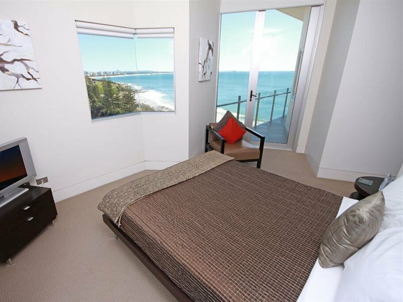 Oceans Resort 5*